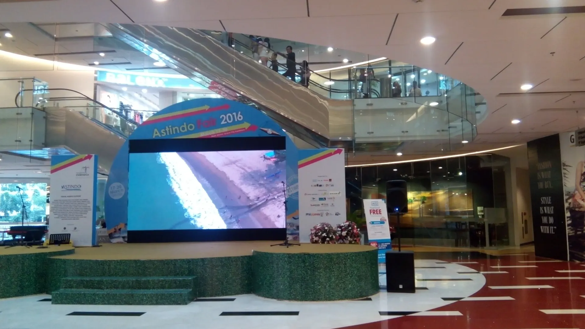 Travel Fair di Grand City Surabaya